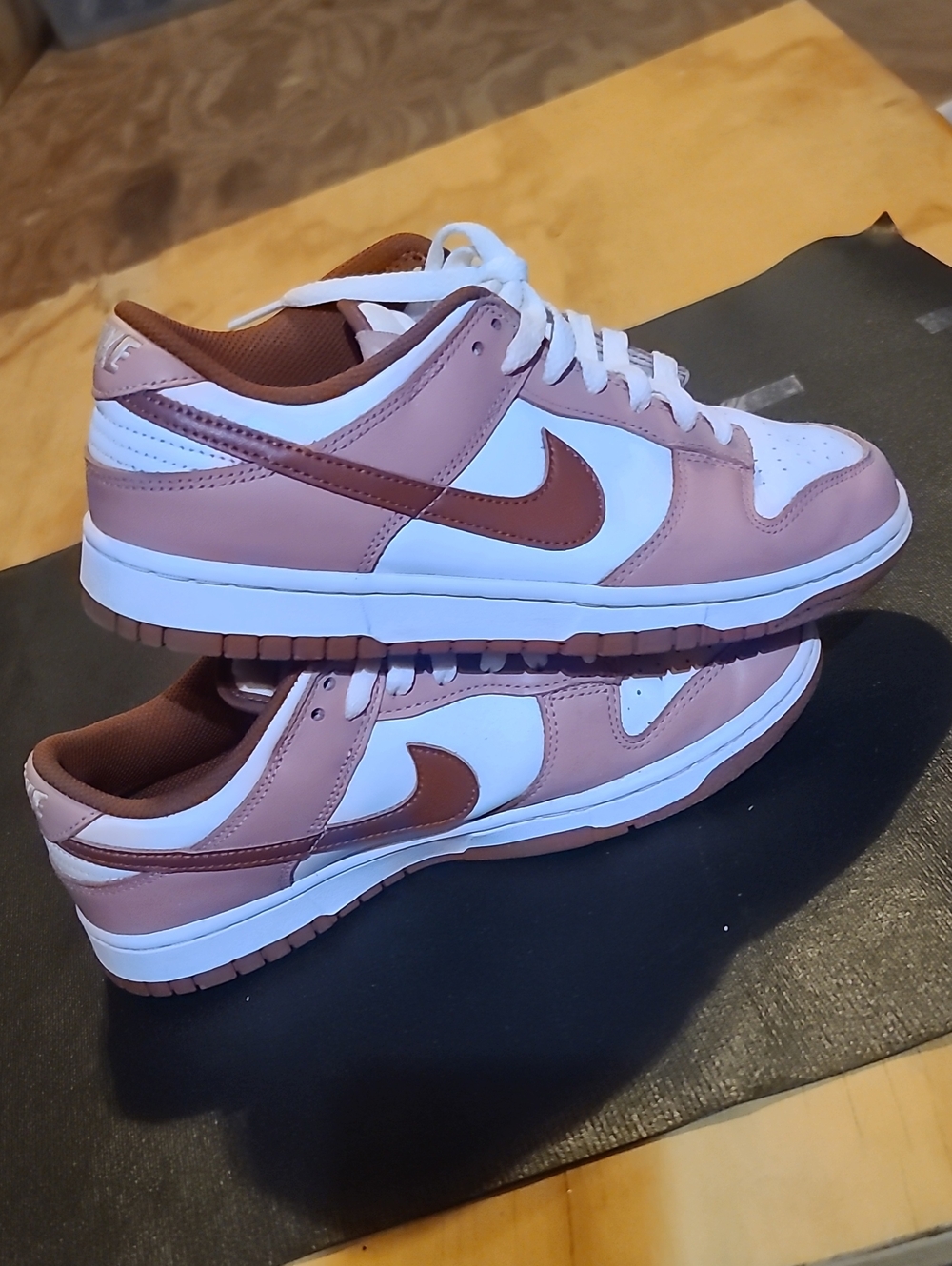Nike Women's Low-Top Sneakers in White, Pink, Brown